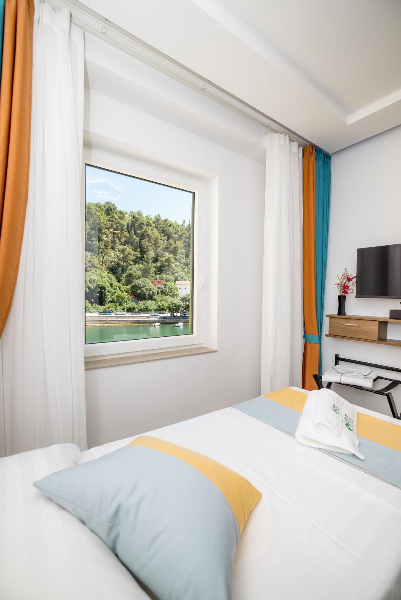Hotel Kanjon Zrmanje Obrovac Exteriér fotografie
