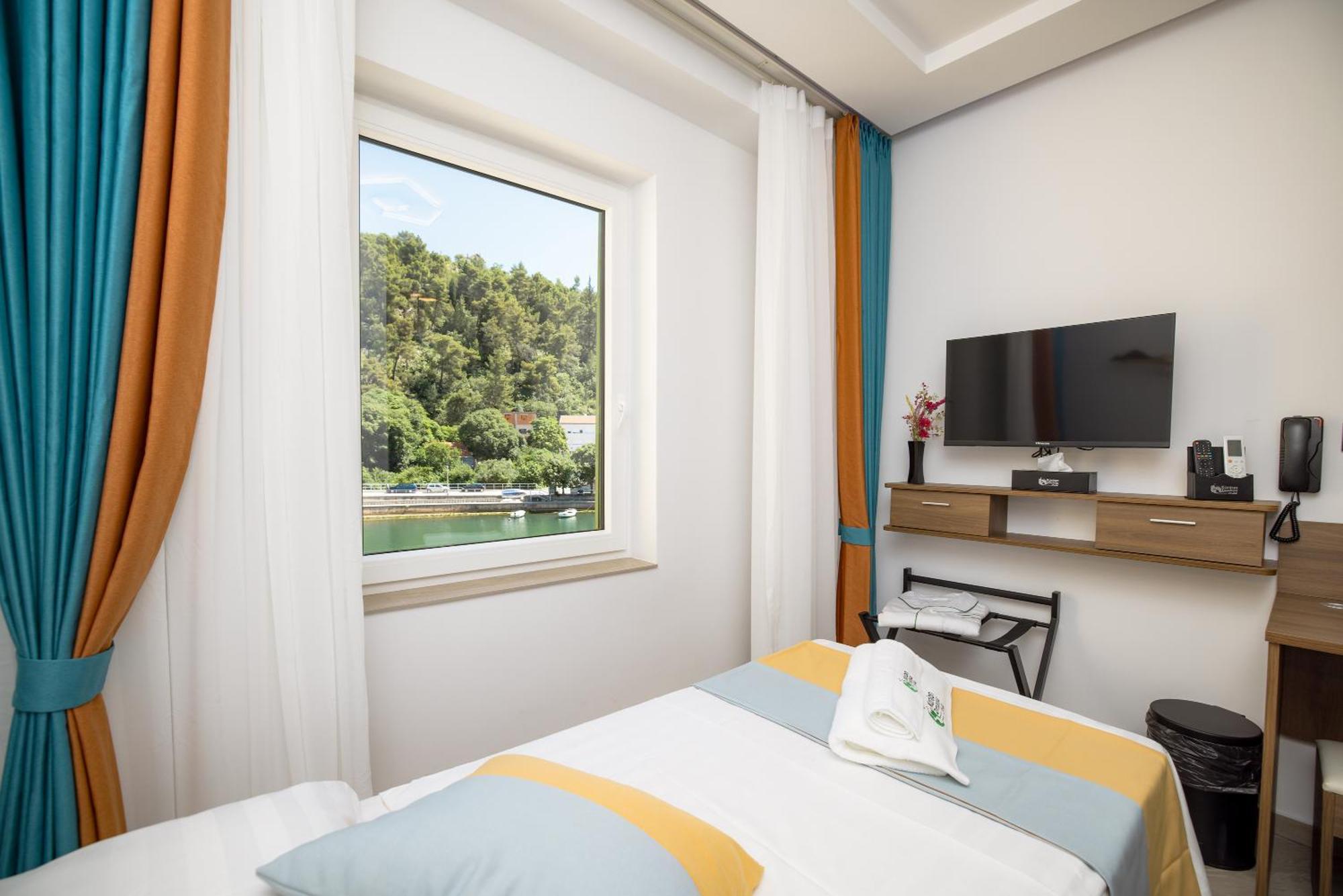 Hotel Kanjon Zrmanje Obrovac Exteriér fotografie